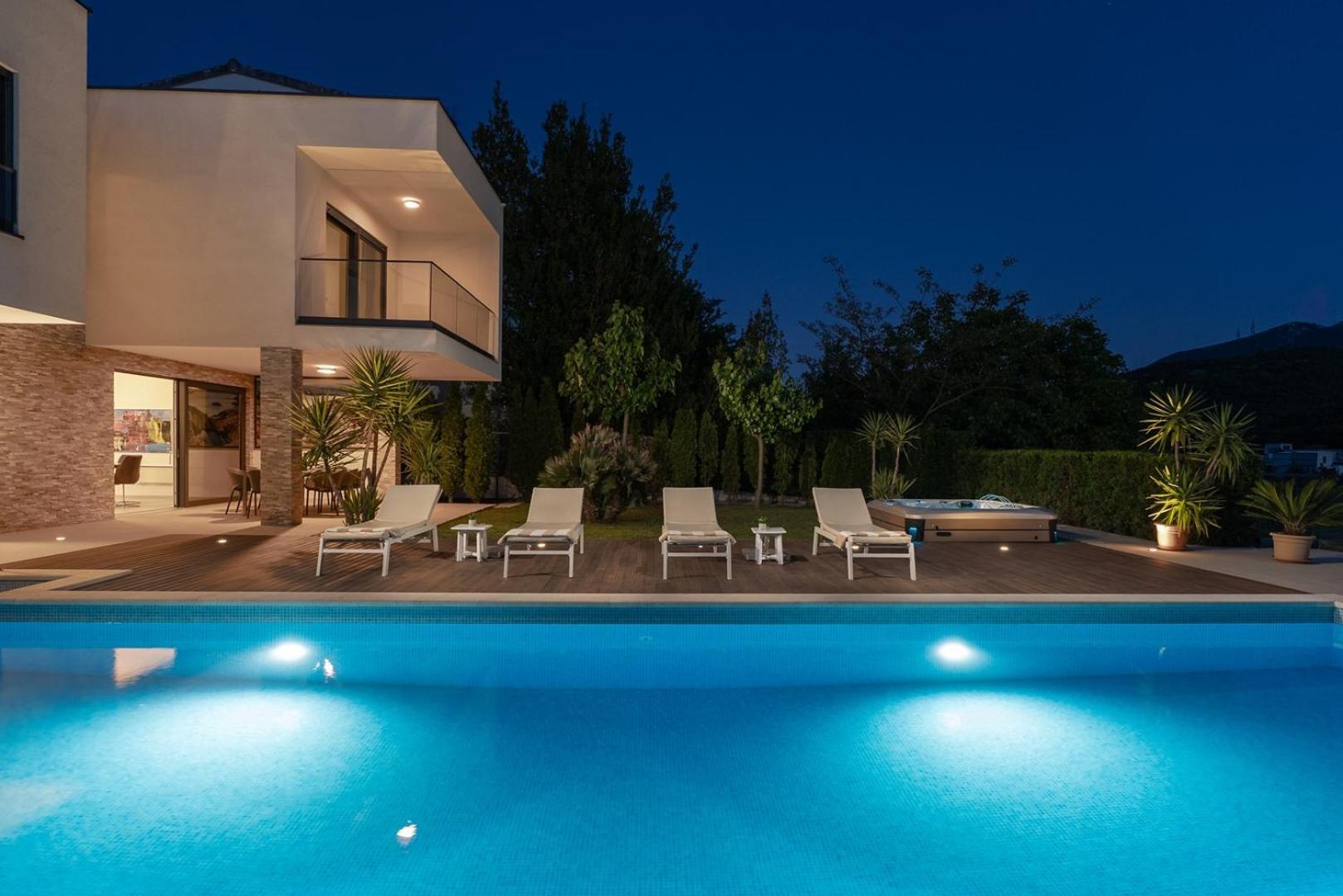 Villa Agava With Heated Pool, Jacuzzi, Sauna, Gym, 4 En-Suite Bedrooms Gata Екстериор снимка